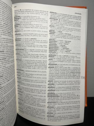 Dicionário da língua portuguesa