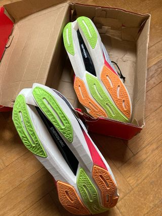 New Balance SC Elite V4 Talla 45