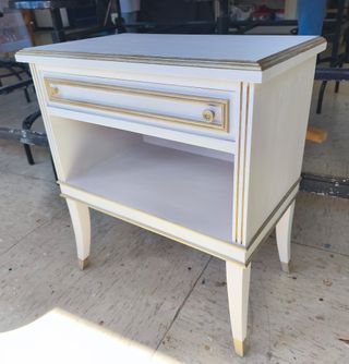 Mesita Noche Vintage Restaurada Blanco Roto Dorado