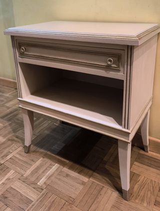 Mesita Noche Vintage Restaurada Blanco Roto Dorado