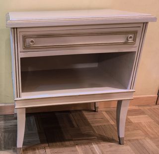 Mesita Noche Vintage Restaurada Blanco Roto Dorado