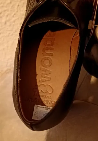 Zapatos Wonders de piel negros