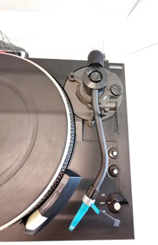 Tocadiscos Technics SL-2000 Negro Direct Drive