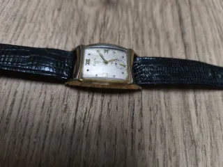 Reloj de pulsera Elgin