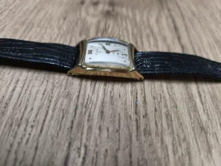 Reloj de pulsera Elgin