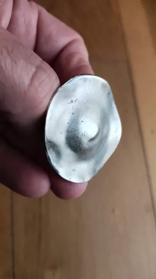 Anillo plata maciza ajustable grande.