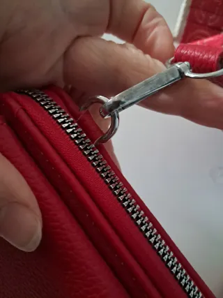 Portafoglio donna Coveri rosso con tracolla