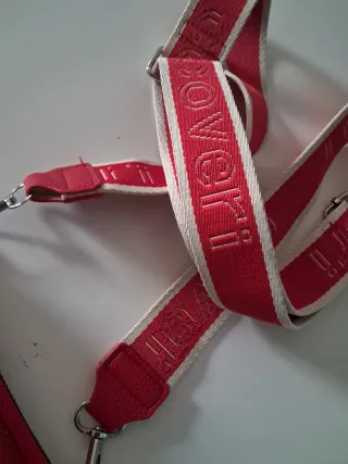 Portafoglio donna Coveri rosso con tracolla