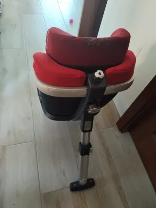 Silla de coche Concord REVERSO PLUS roja