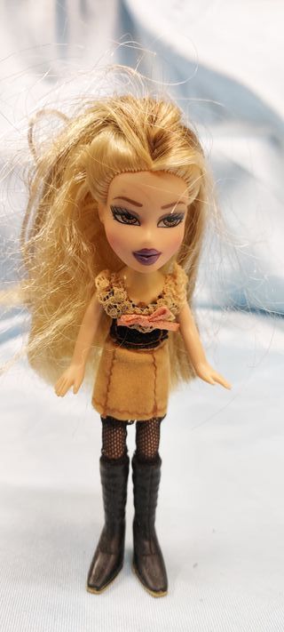 Bambola Bratz kidz di Jade linea "Rock Angelz"