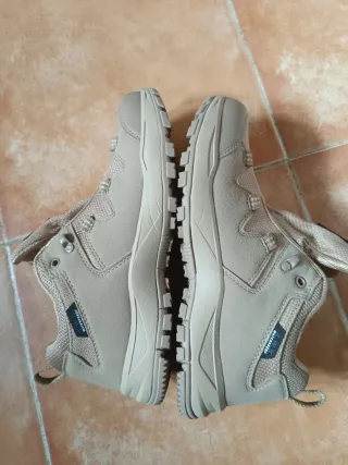 Botas de trekking beige