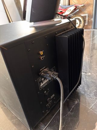 Logitech Altavoces y Subwoofer