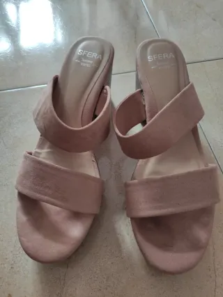 Zapatos Sfera Mujer Negros y Rosas, Stradivarius