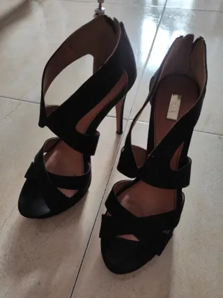 Zapatos Sfera Mujer Negros y Rosas, Stradivarius