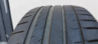Neumático Michelin pilot 4   225/45 ZR 17 91Y