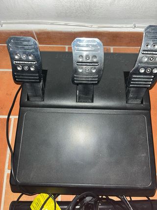 Volante T300 Ferrari in alcantara + Playseat