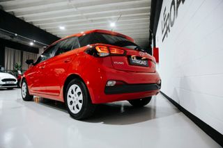 Hyundai i20 2019 1.2 80cv Manual Pegatina Verde C