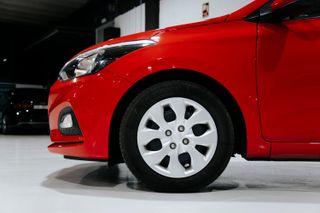 Hyundai i20 2019 1.2 80cv Manual Pegatina Verde C