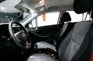 Hyundai i20 2019 1.2 80cv Manual Pegatina Verde C