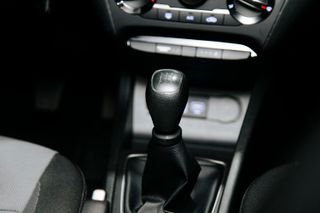 Hyundai i20 2019 1.2 80cv Manual Pegatina Verde C