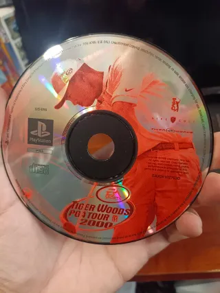 Tiger Woods PGA Tour 2000 PS1 PAL,FR
