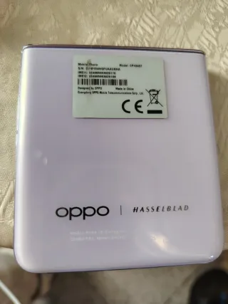 Oppo Find N2 Flip Plegable morado