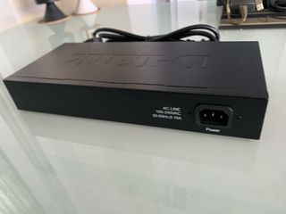 Switch D-Link DES-1024D 24 Puertos 10/100