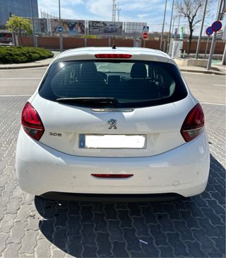 Peugeot 208 2018