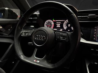 AUDI A3 SB 45 TFSIE COMPETITION BLACK LINE EDITION
