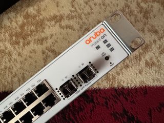 Switch Aruba 1830 JL812A 24p 1G