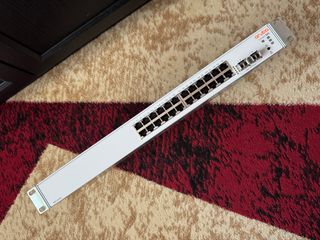 Switch Aruba 1830 JL812A 24p 1G