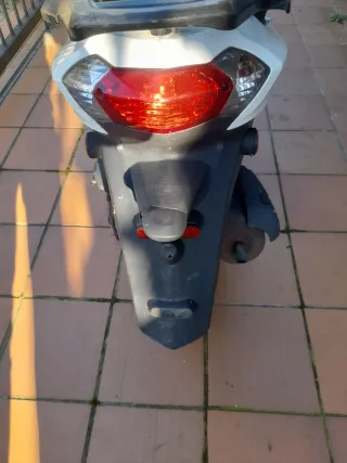 Despiece Peugeot Tweet 50cc.