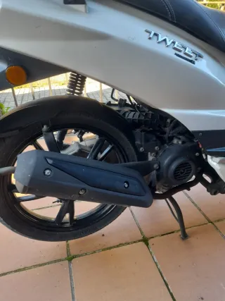 Despiece Peugeot Tweet 50cc.