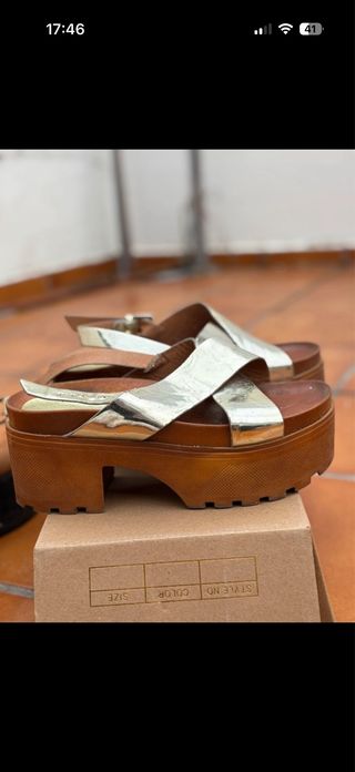 Sandalias Plataforma Verano Marrón y Dorado