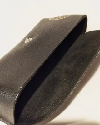 Estuche y caja Ray-Ban negro