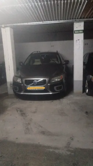 Alquilo plaza de garaje Zona hospitales