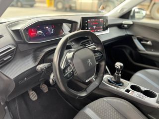 Peugeot 2008 2020