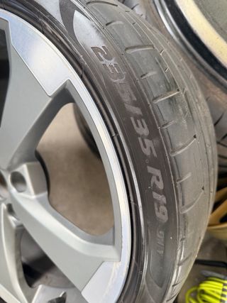 Llanta Audi Sport 235/35 R19