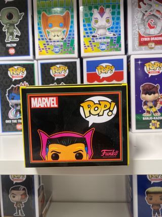 Funko POP! 651 Doctor Strange SE Black Light