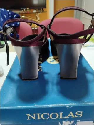 Zapatos Nicolas Burdeos Talla 38
