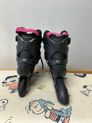 Patines en línea con protecciones y bolsa