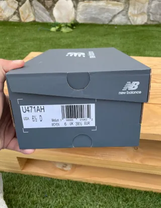 New Balance 471 Gris y Negro Talla 39.5