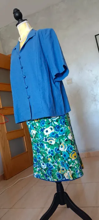 Traje Lino Azul Talla 52