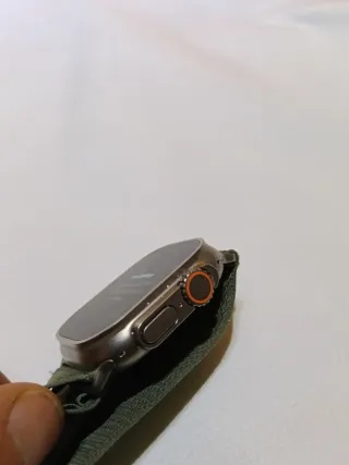 Apple Watch Ultra 1ª Gen Gris/Verde 84% bateria