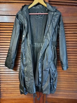Abrigo Zergatik negro talla S