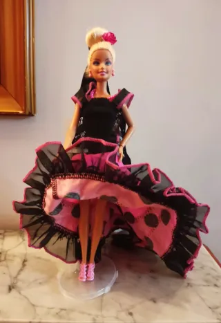 Barbie Flamenca, pronta per la Feria de Abril.
