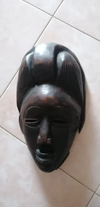 Maschera tribale in ebano