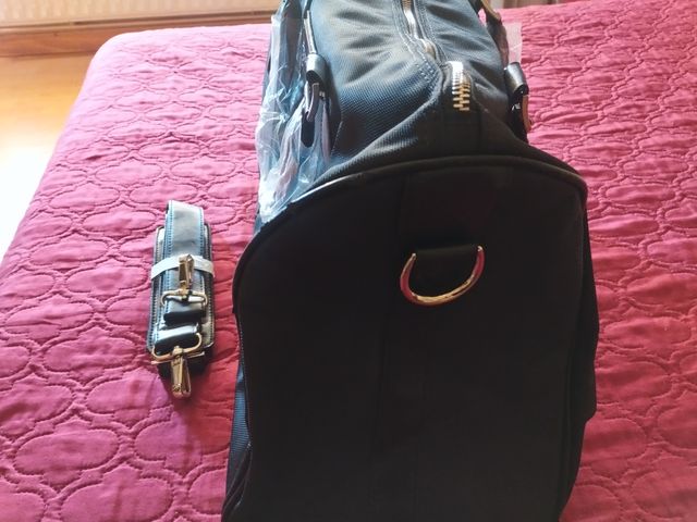 Bolso de viaje negro