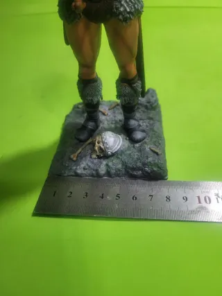 Figura Conan el Destructor Resina Pintada