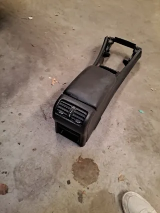 Consola Apoyabrazos Mercedes W203